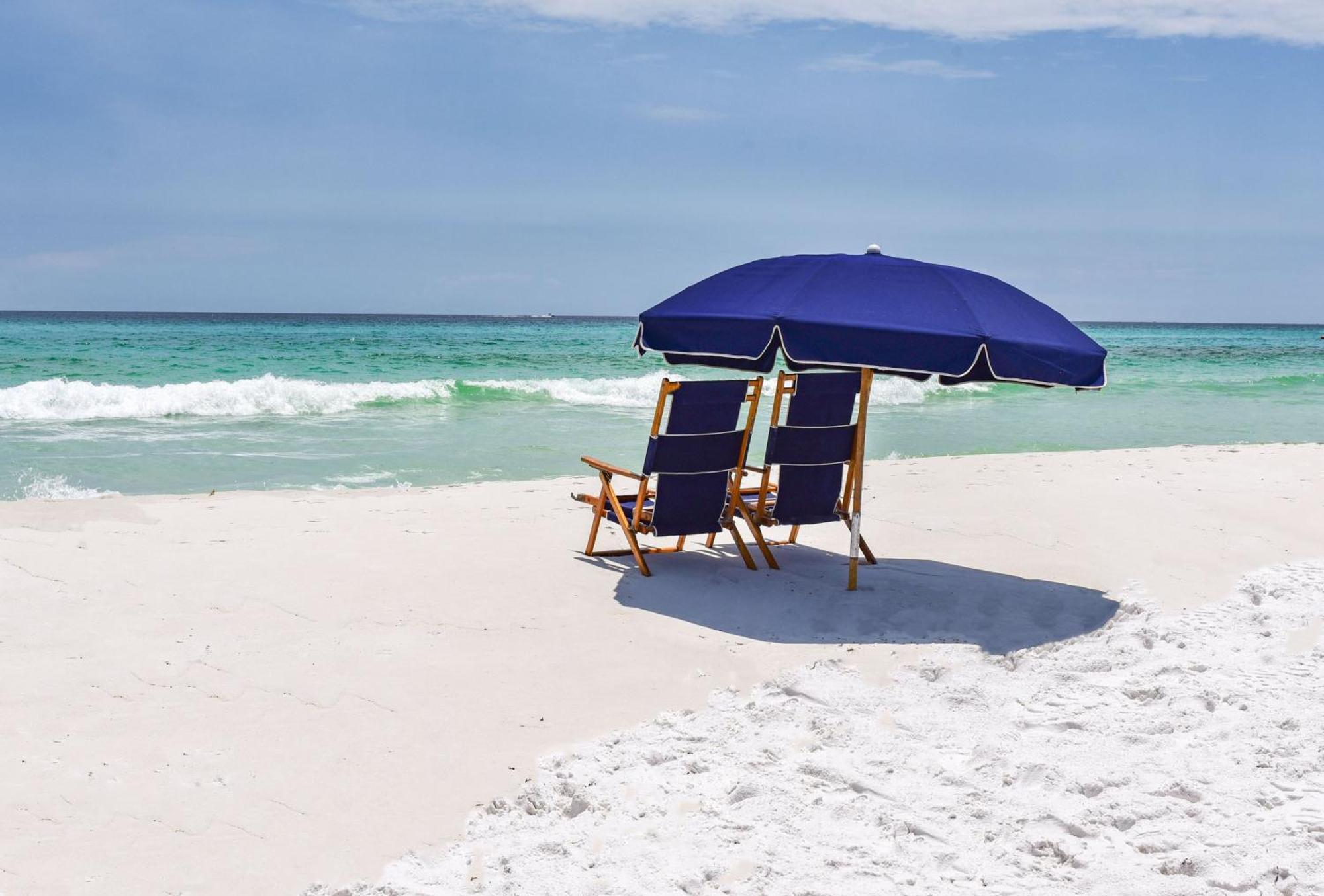 Vast Cay Castle With Private Beach And Game Room دستين المظهر الخارجي الصورة